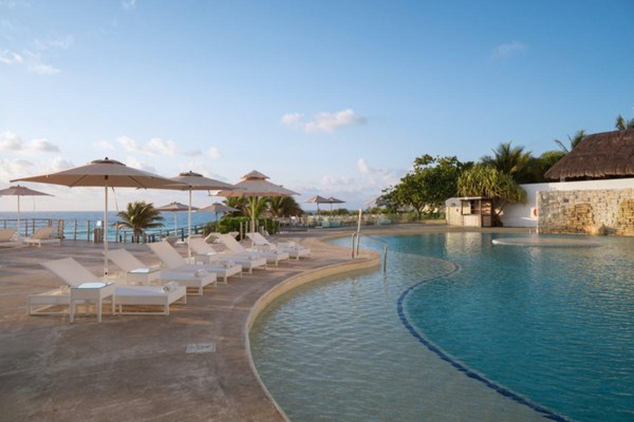 Sunset Royal Hotel Cancún Exterior foto